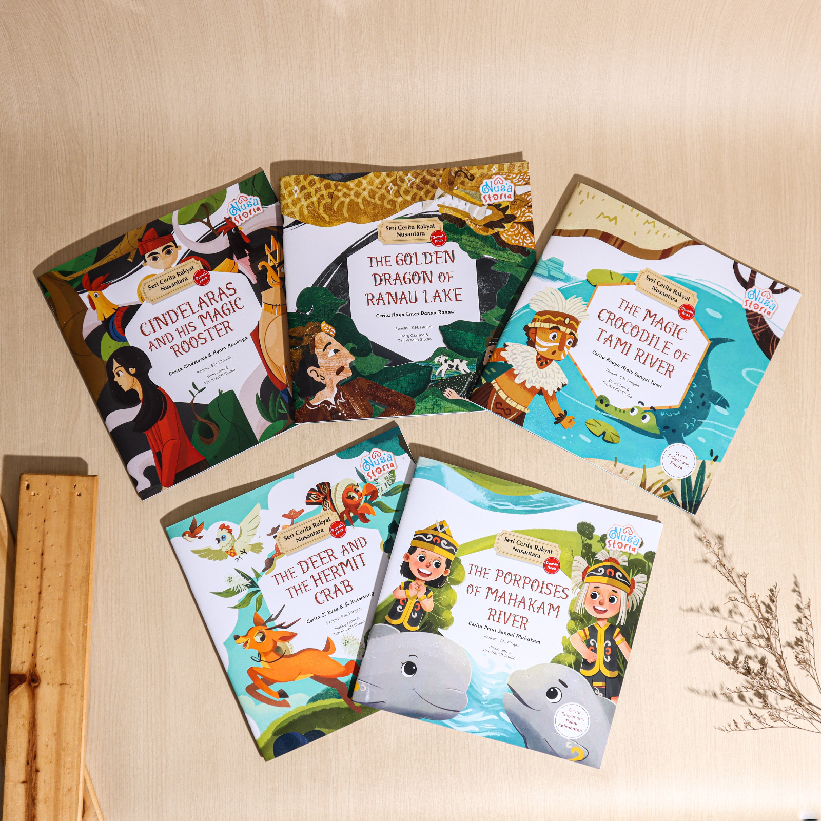 Membaca Buku Bersama Anak, Haruskah? Berikut 5 Manfaat Membaca Dongeng Bersama Anak